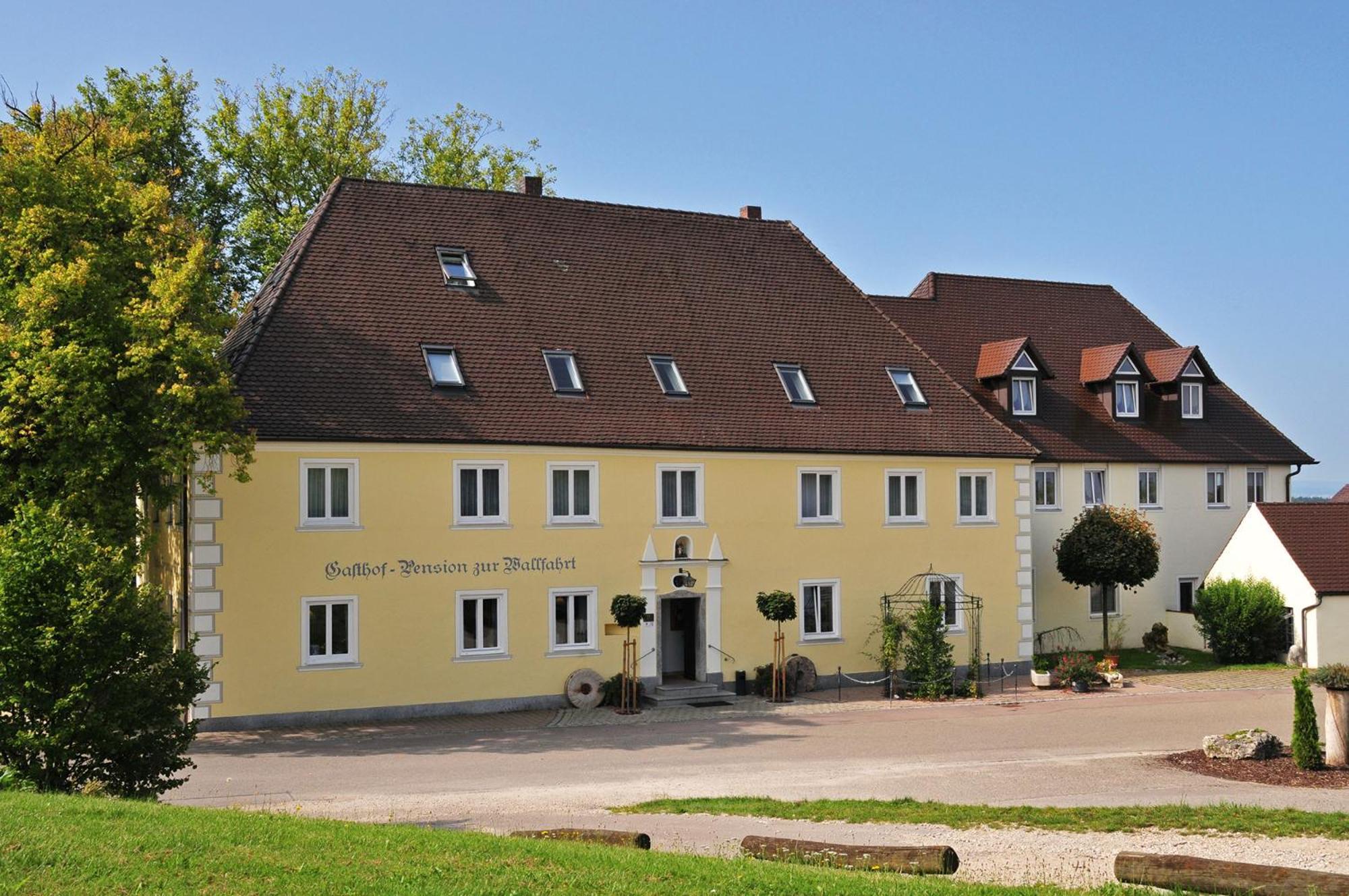 Wallfahrtswirt Wemding Buitenkant foto